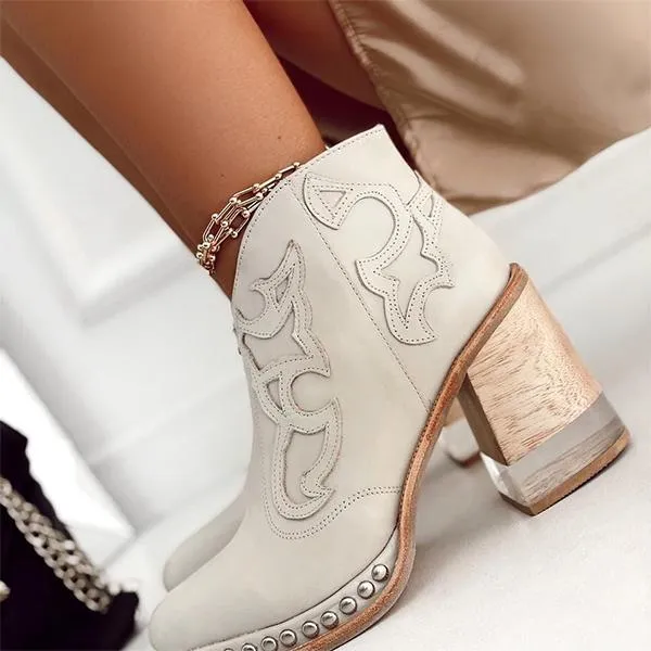 2023 Womens Comfortable Square Heel and Pointy Toe Engrave Embroidery Ankle Boots