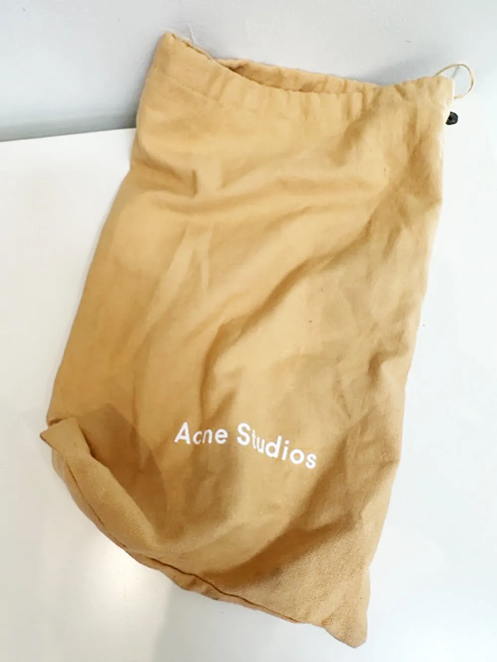 ACNE STUDIOS