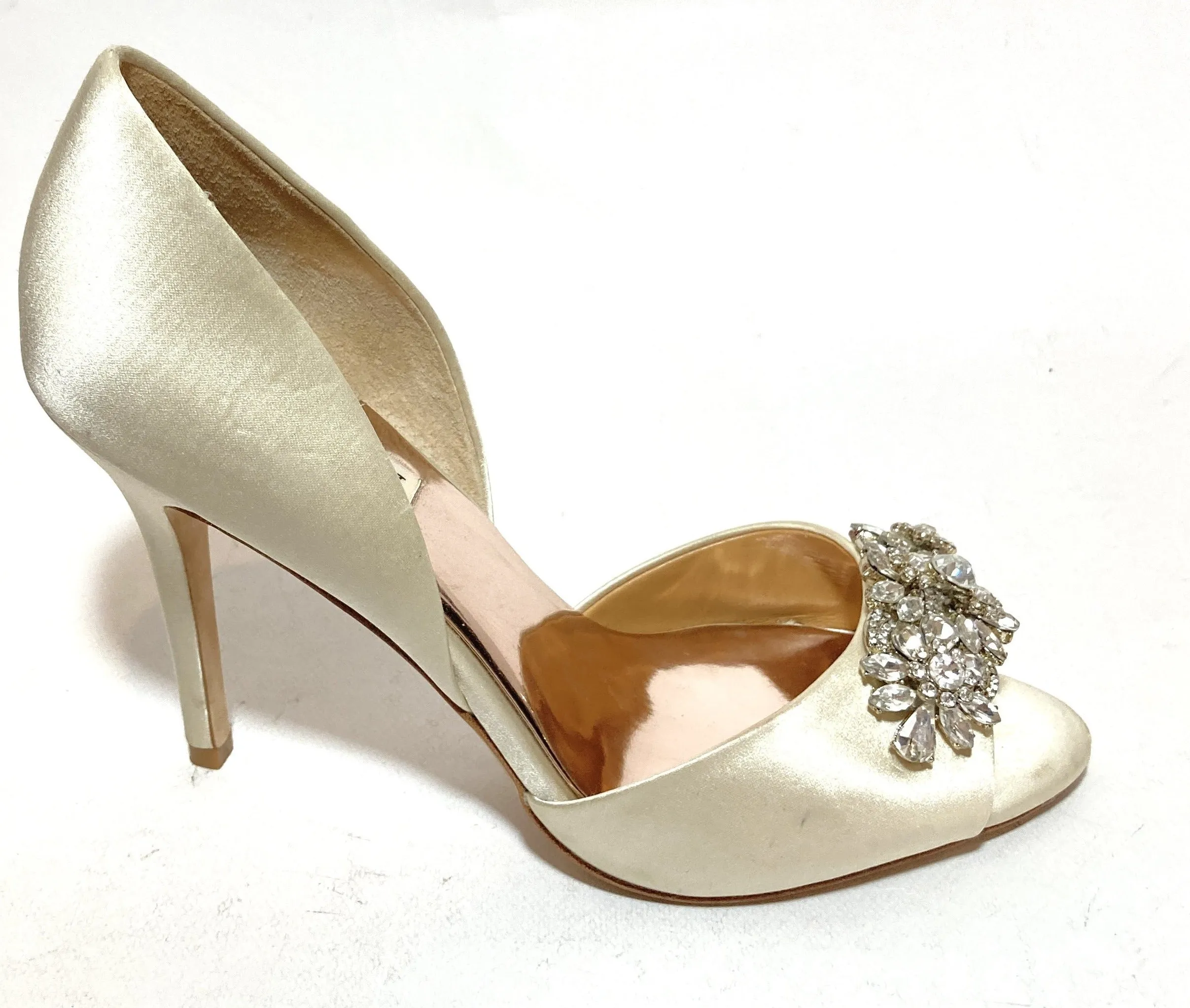 Badgley Mischka Ivory Satin 'Giana' Peep-Toe Heels | Gently Used |