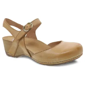 Womens Dansko Tan Milled Burnished Mary Jane Tiffani